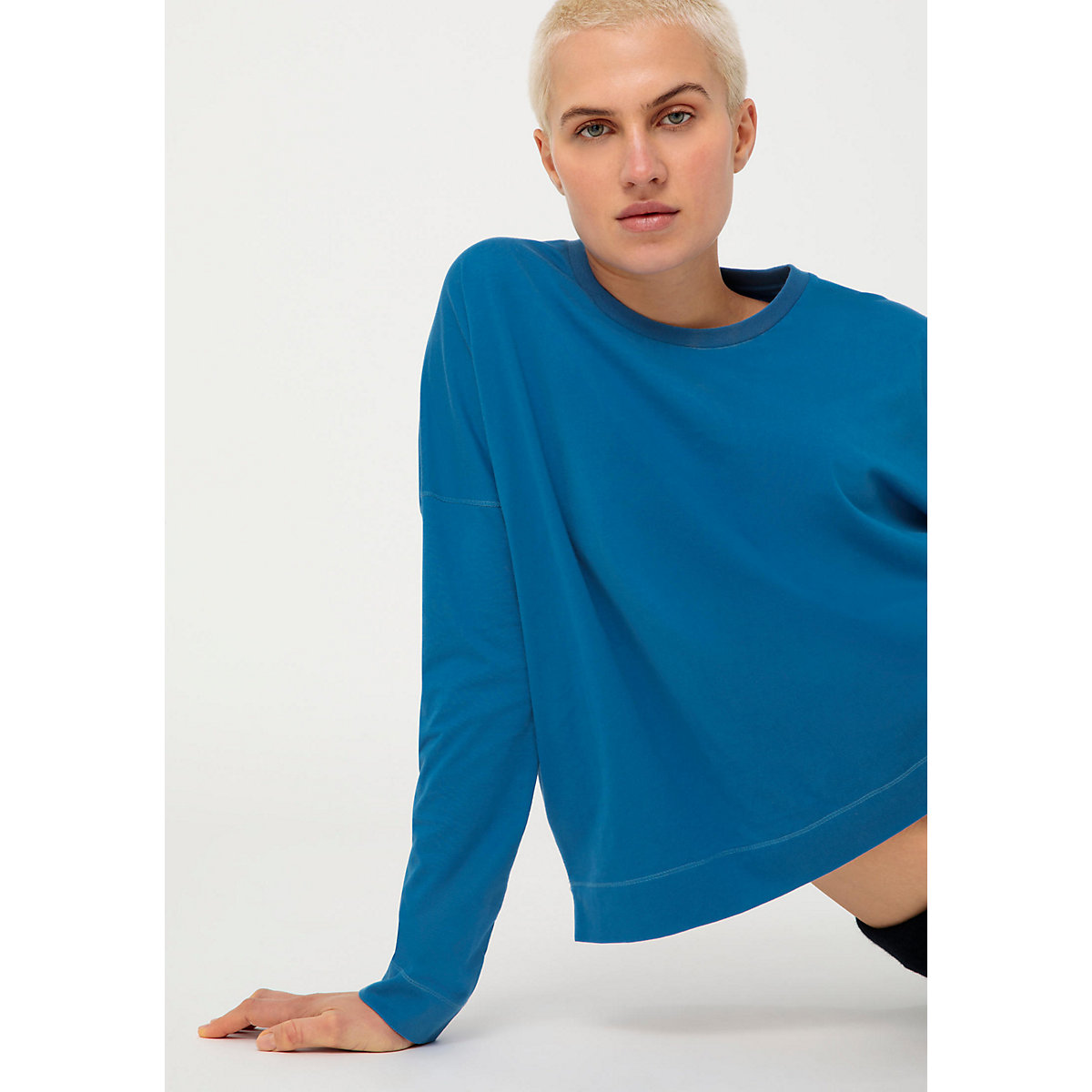 hessnatur Langarm-Shirt Langarm aus reiner Bio-Baumwolle blau