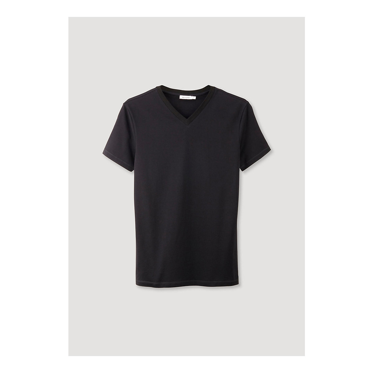 hessnatur V-Shirt V-Neck aus reiner Bio-Baumwolle schwarz