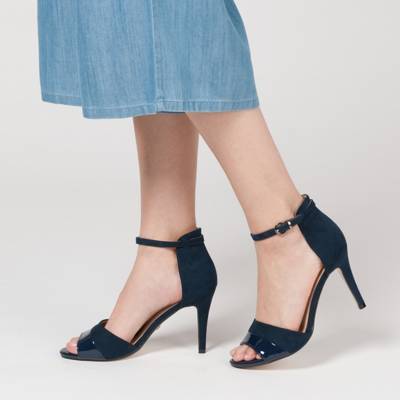 BUFFALO Sandaletten 2