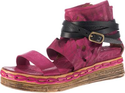 Klassische Sandaletten