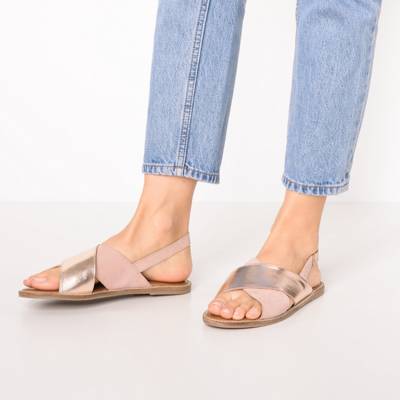 Klassische Sandalen 2