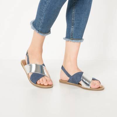 Klassische Sandalen 2