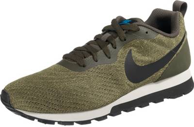 nike sportswear runner 2