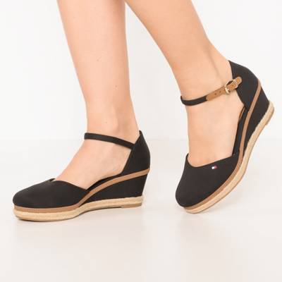 ICONIC ELBA BASIC CLOSED TOE Keilsandaletten 2