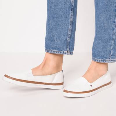 ICONIC KESHA Sportliche Slipper 2