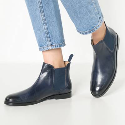 Susan 10/A Chelsea Boots 2