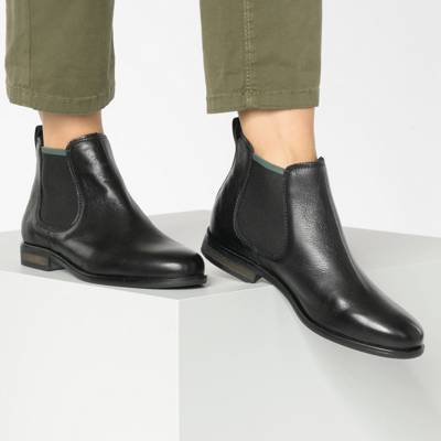Chelsea Boots 2