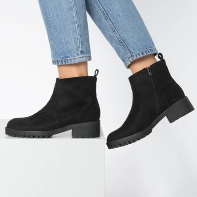 anna chelsea boots