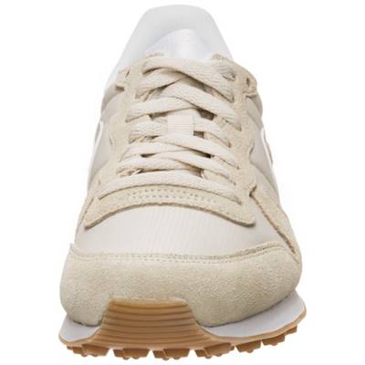 nike sneaker internationalist beige