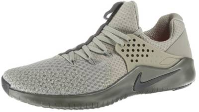 nike free trainer v8