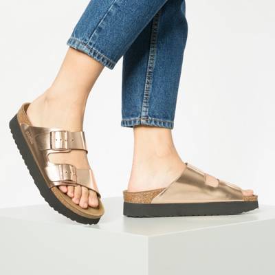 BIRKENSTOCK, Gizeh Bf Lack Strawberry Ice Synthetik Schmal Zehentrenner, rosa BIRKENSTOCK, Gizeh Bf Lack Strawberry Ice Synthetik Schmal Zehentrenner, rosa