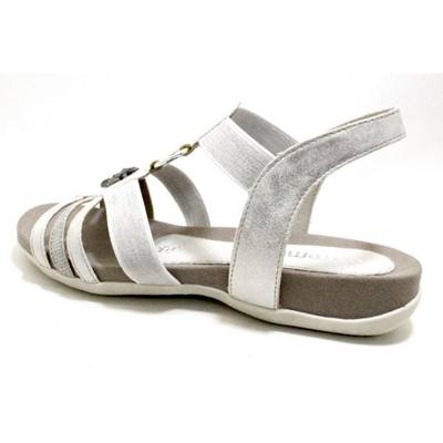 Klassische Sandalen 2